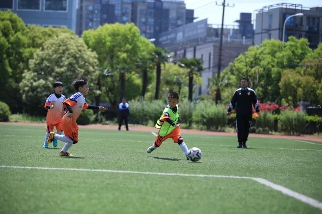利拉德复出空砍28分 步行者大胜4-2淘汰雄鹿